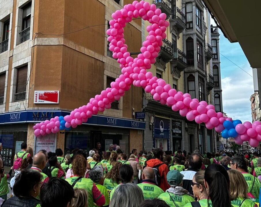 MMT y la AECC llenan Zamora de Solidaridad contra el cáncer de mama